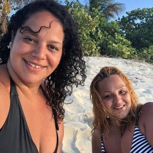 Meet your Posher, Ana